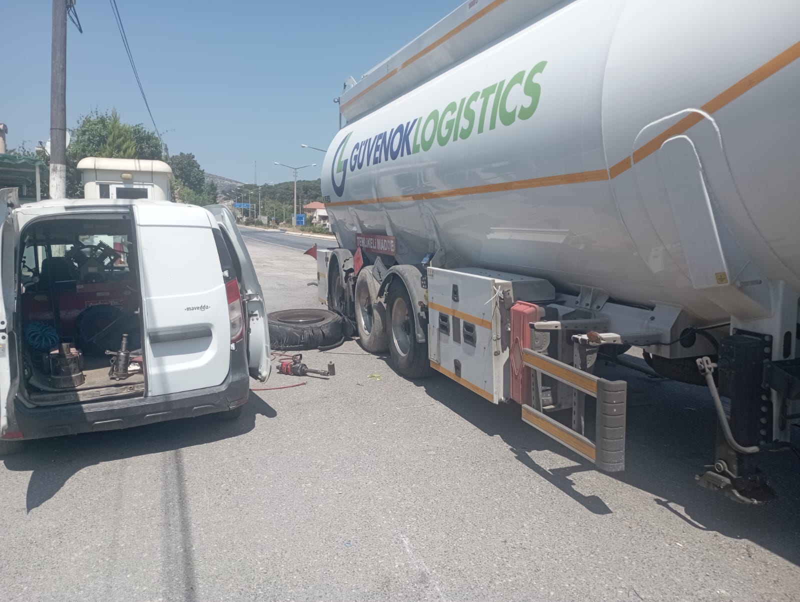 İzmir lastikçi, yerinde lastik değişimi